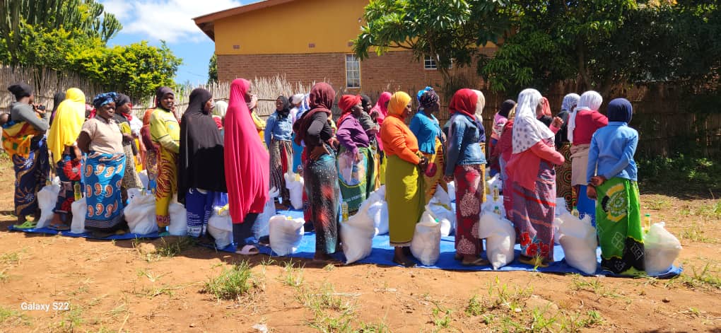 Ramadhan Hampers Distribution